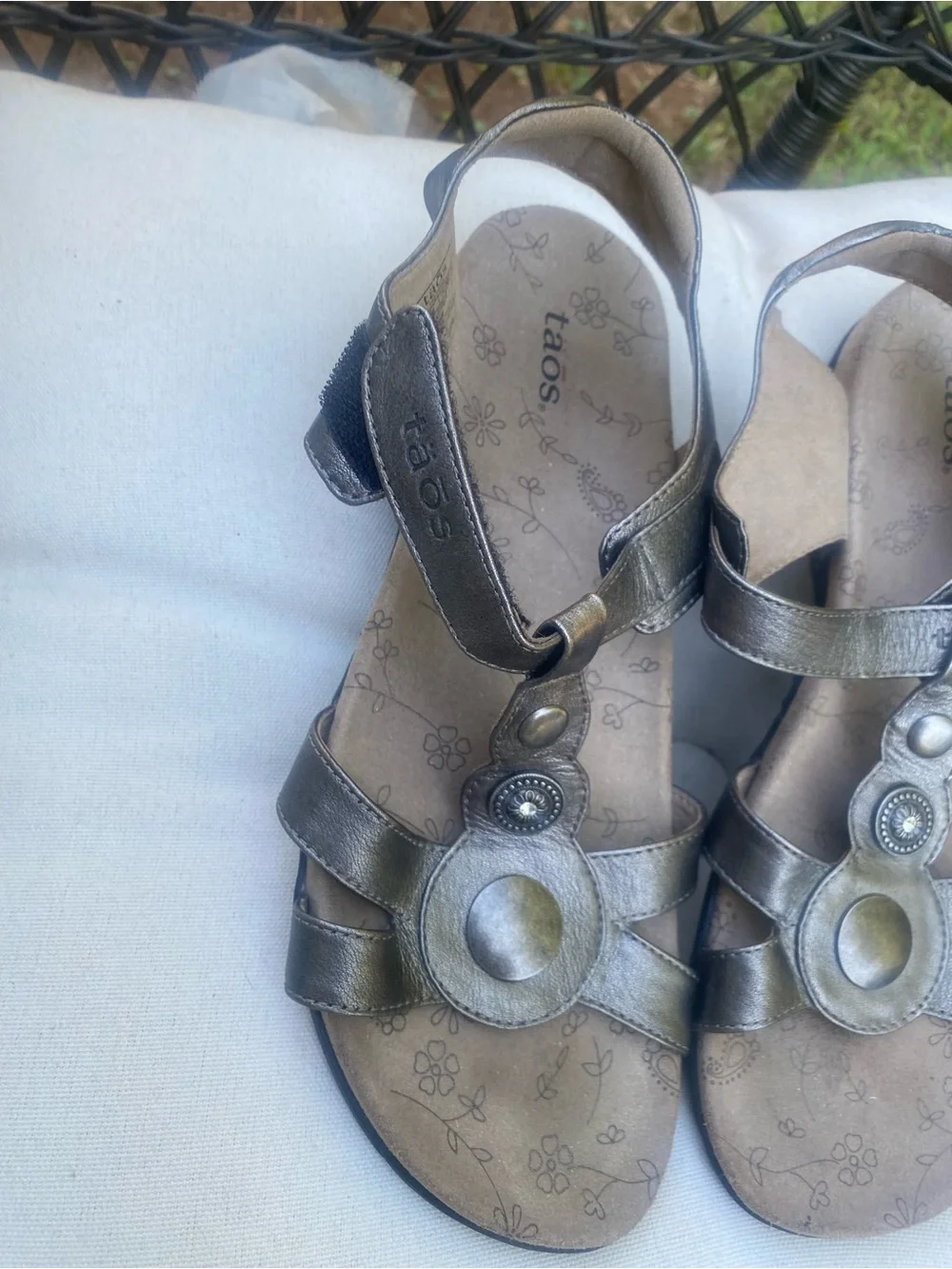 Taos Footwear Metallic Bronze Decorative Strap Sandals - Women